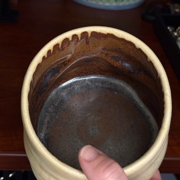 Ceramic Body Planter - Picture 8 of 9